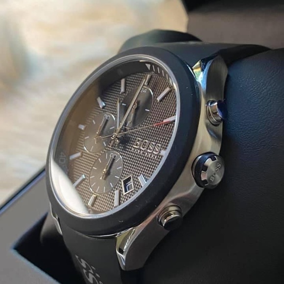 HB1513716 - Hugo Boss Men’s Velocity Black Watch
Case Size: 44mm - Picture 3 of 11